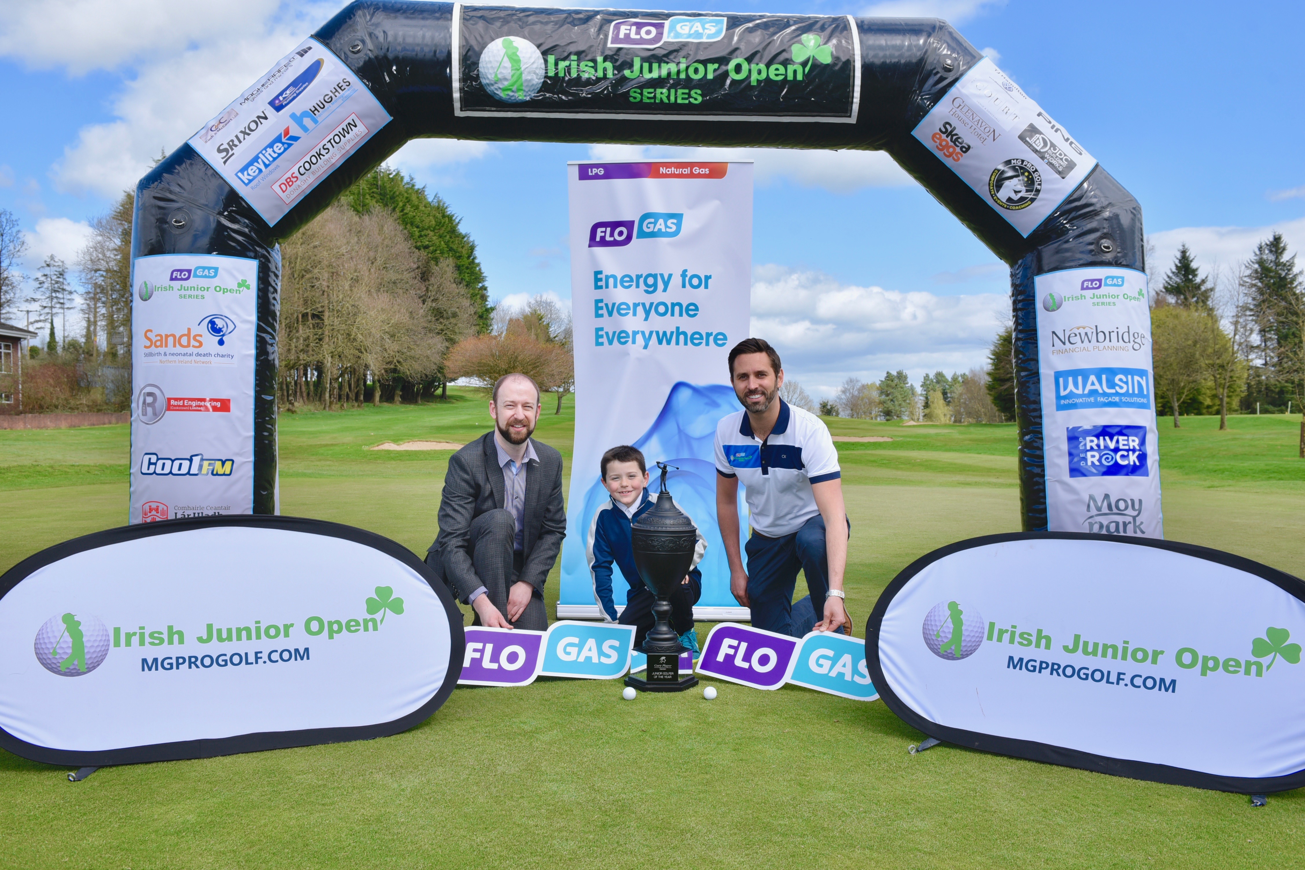 Paul Ruegg, senior marketing executive, Flogas and Michael Gallagher, founder with Ollie McEvoy (7) from Ballycastle Golf Club, the 2017 winner and recipient of the Gary Player Trophy at the launch of the 2018 Flogas Irish Junior Open Series.