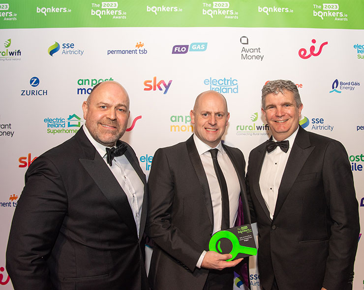 Bonkers and Flogas Ireland representatives pictured at the Bonkers Awards with their award for Best Community Engagement